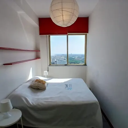 Cv011 - Milano Marittima, Trilocale Fronte Mare Con Vista Esclusiva * מילאנו מריטימה