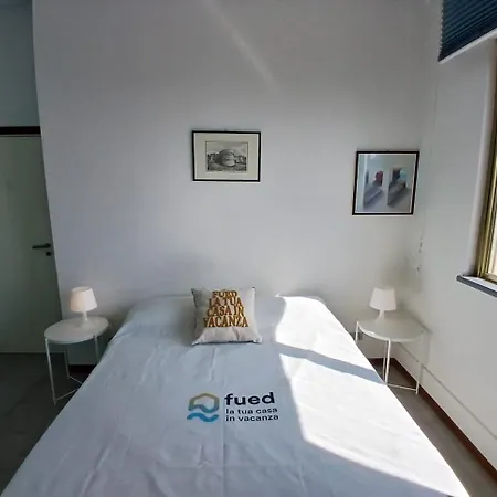 Cv011 - Milano Marittima, Trilocale Fronte Mare Con Vista Esclusiva דירה *