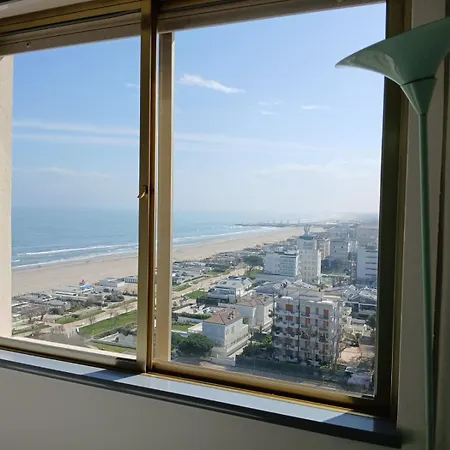 דירה Cv011 - Milano Marittima, Trilocale Fronte Mare Con Vista Esclusiva *