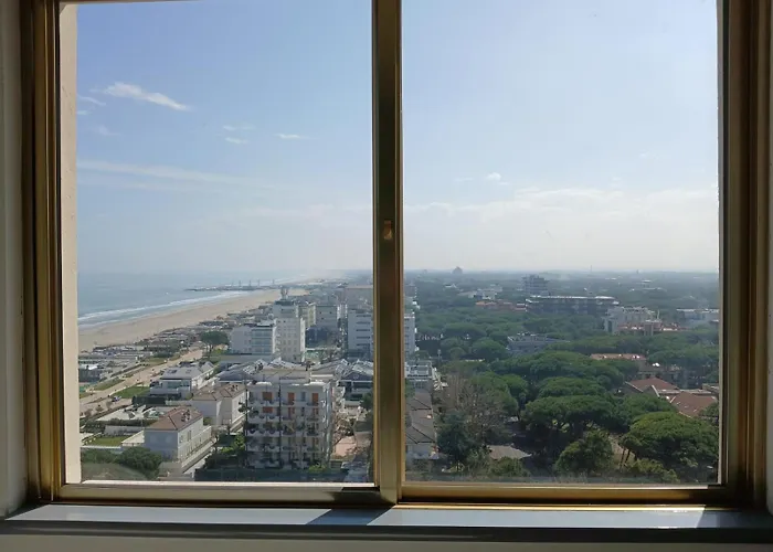 아파트 Cv011 - Milano Marittima, Trilocale Fronte Mare Con Vista Esclusiva 밀라노마리티마
